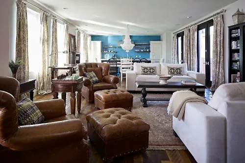 Bespoke Inn Scottsdale