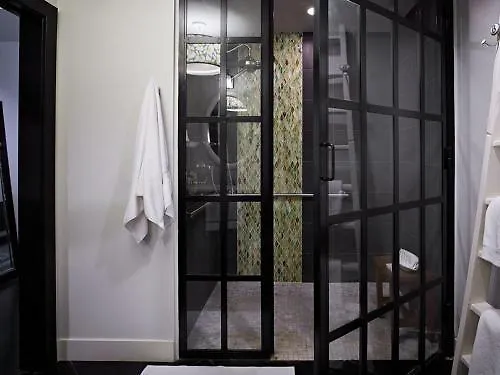 Bespoke Inn Scottsdale